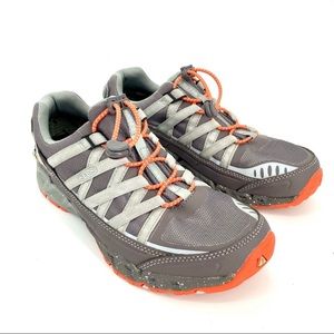 Keen: gray sneakers/hiking shoes (9.5)